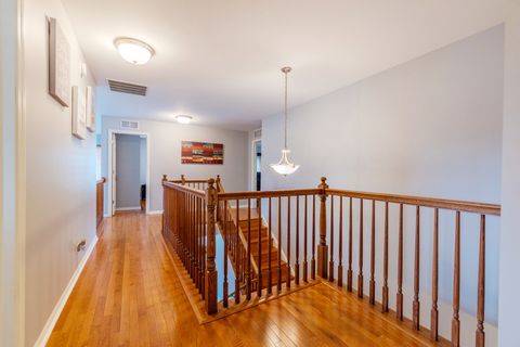 Tiny photo for 125 N Spruce Avenue, Wood Dale, IL 60191 (MLS # 12516836)