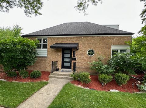 A home in Lincolnwood