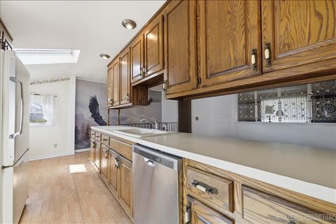 Tiny photo for 1114 Brentwood Place, Joliet, IL 60435 (MLS # 12598407)