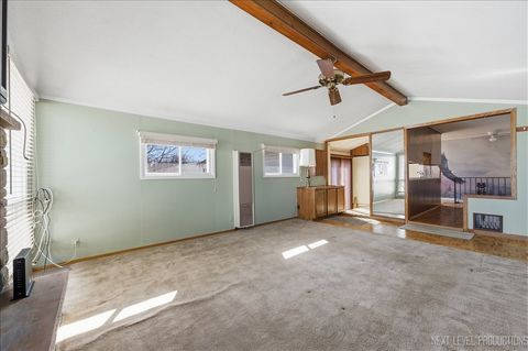 Tiny photo for 1114 Brentwood Place, Joliet, IL 60435 (MLS # 12598407)