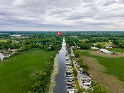 Tiny photo for 40210 N Lakeview Avenue, Antioch, IL 60002 (MLS # 12575770)