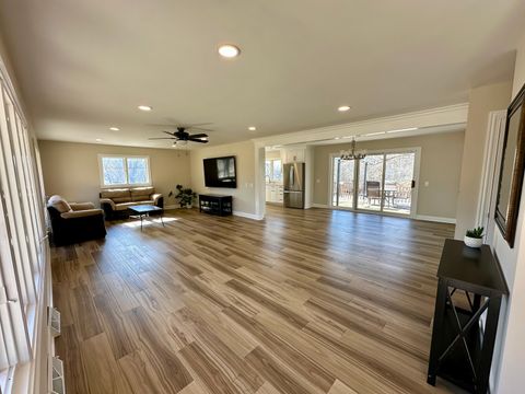 Tiny photo for 40210 N Lakeview Avenue, Antioch, IL 60002 (MLS # 12575770)