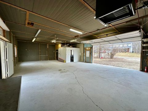 Tiny photo for 40210 N Lakeview Avenue, Antioch, IL 60002 (MLS # 12575770)