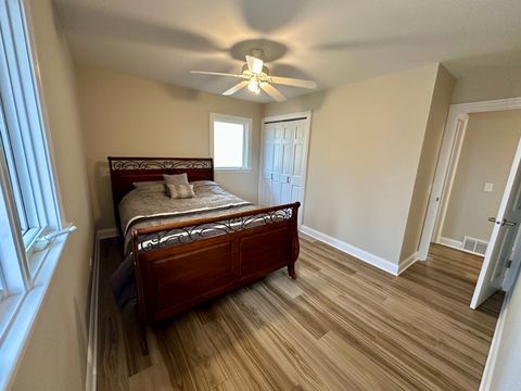 Tiny photo for 40210 N Lakeview Avenue, Antioch, IL 60002 (MLS # 12575770)