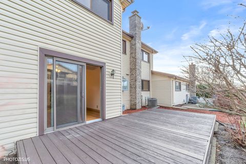 Tiny photo for 1330 S MALLARD Lane, Mount Prospect, IL 60056 (MLS # 12537343)