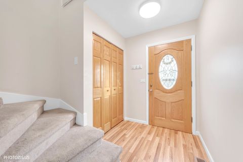 Tiny photo for 1330 S MALLARD Lane, Mount Prospect, IL 60056 (MLS # 12537343)