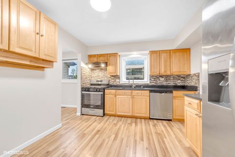 Tiny photo for 1330 S MALLARD Lane, Mount Prospect, IL 60056 (MLS # 12537343)