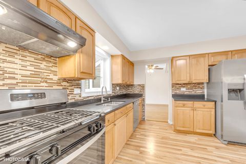 Tiny photo for 1330 S MALLARD Lane, Mount Prospect, IL 60056 (MLS # 12537343)