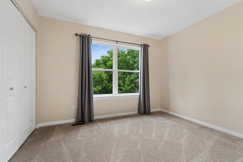 Tiny photo for 2318 W Cascade Circle, Round Lake, IL 60073 (MLS # 12725721)