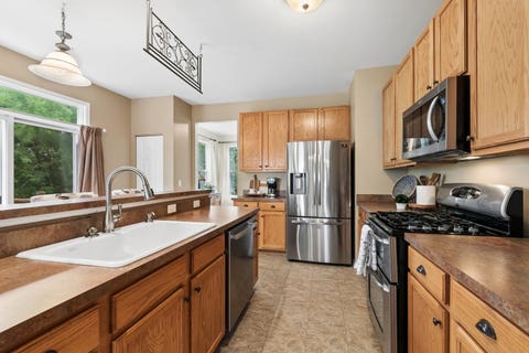 Tiny photo for 2318 W Cascade Circle, Round Lake, IL 60073 (MLS # 12725721)