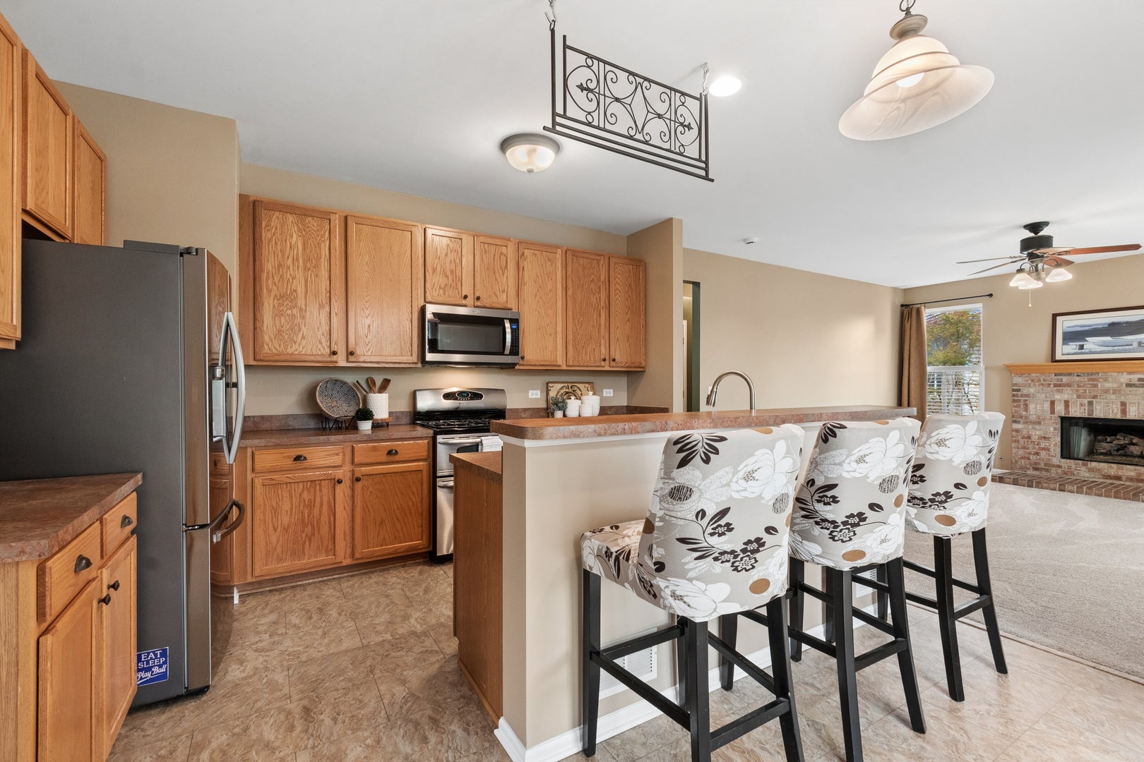 2318 W Cascade Circle
