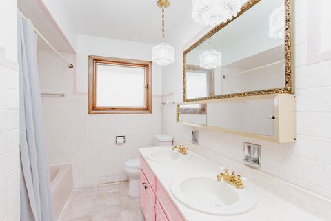 Tiny photo for 8706 W Stolting Road, Niles, IL 60714 (MLS # 12618310)