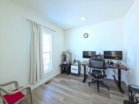 Tiny photo for 12420 Eileen Street, Lemont, IL 60439 (MLS # 12589553)