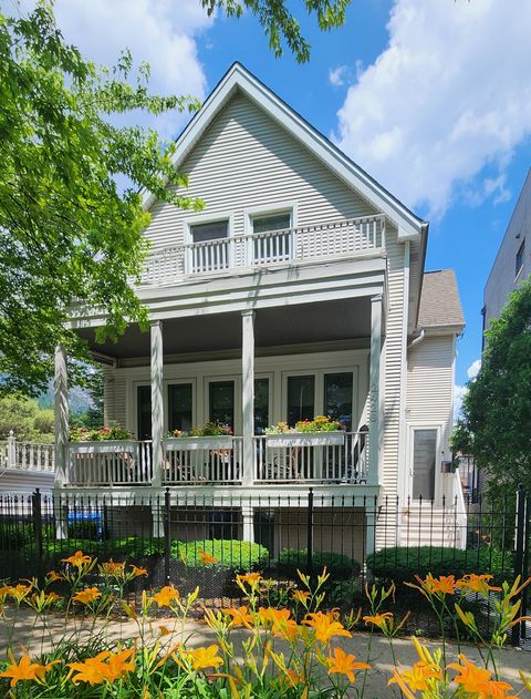 Photo of 2426 W Lyndale Street, Chicago, IL 60647 (MLS # 12600346)