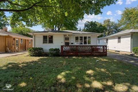 Photo of 131 S Reed Street, Joliet, IL 60436 (MLS # 12476307)