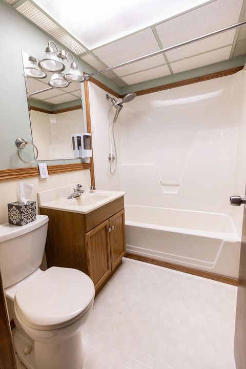 Tiny photo for 2220 139th Street, Blue Island, IL 60406 (MLS # 12554033)