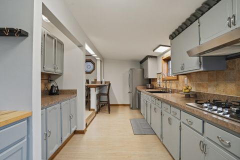 Tiny photo for 2220 139th Street, Blue Island, IL 60406 (MLS # 12554033)