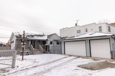 Tiny photo for 2220 139th Street, Blue Island, IL 60406 (MLS # 12554033)