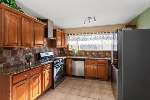 Tiny photo for 134 Virginia Court, Streamwood, IL 60107 (MLS # 12545032)