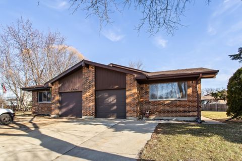 Tiny photo for 134 Virginia Court, Streamwood, IL 60107 (MLS # 12545032)