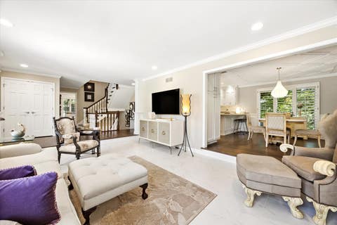 Tiny photo for 9 Tartan Road, Burr Ridge, IL 60527 (MLS # 12707081)