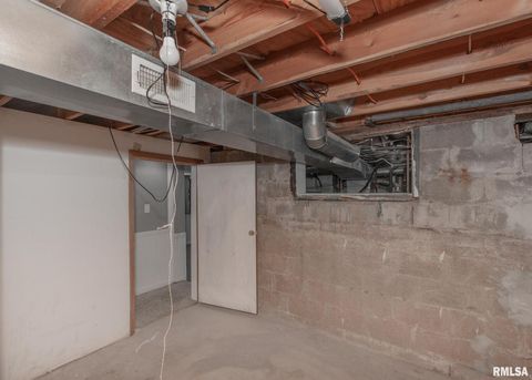 Tiny photo for 2802 ARCHER Drive, East Moline, IL 61244 (MLS # QC4269594)