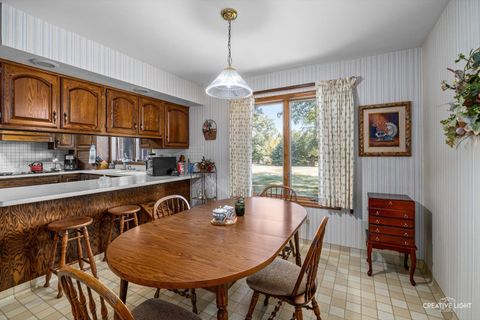 Tiny photo for 9N601 Santa Fe Trail, Elgin, IL 60124 (MLS # 12489105)