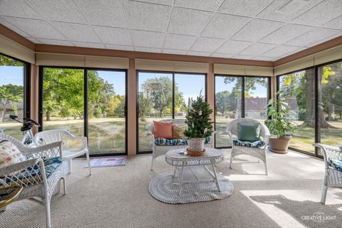 Tiny photo for 9N601 Santa Fe Trail, Elgin, IL 60124 (MLS # 12489105)