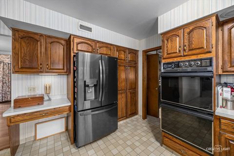 Tiny photo for 9N601 Santa Fe Trail, Elgin, IL 60124 (MLS # 12489105)