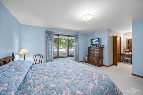 Tiny photo for 9N601 Santa Fe Trail, Elgin, IL 60124 (MLS # 12489105)