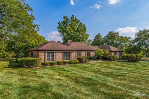Tiny photo for 9N601 Santa Fe Trail, Elgin, IL 60124 (MLS # 12489105)