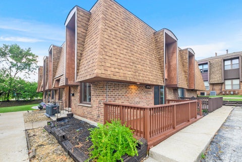 Tiny photo for 12752 Kenneth Avenue #C, Alsip, IL 60803 (MLS # 12717491)