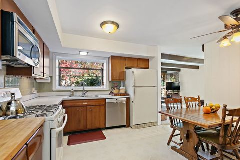 Tiny photo for 1410 Nottingham Lane, Hoffman Estates, IL 60169 (MLS # 12505668)