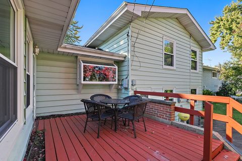 Tiny photo for 1410 Nottingham Lane, Hoffman Estates, IL 60169 (MLS # 12505668)