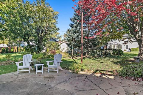Tiny photo for 1410 Nottingham Lane, Hoffman Estates, IL 60169 (MLS # 12505668)