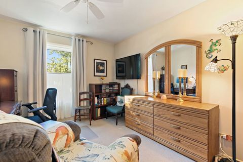 Tiny photo for 1410 Nottingham Lane, Hoffman Estates, IL 60169 (MLS # 12505668)