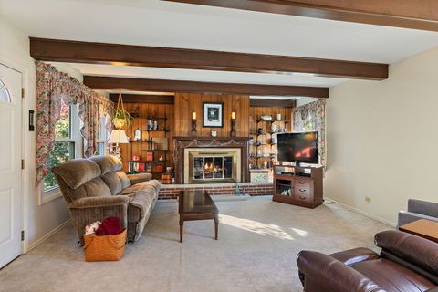 Tiny photo for 1410 Nottingham Lane, Hoffman Estates, IL 60169 (MLS # 12505668)