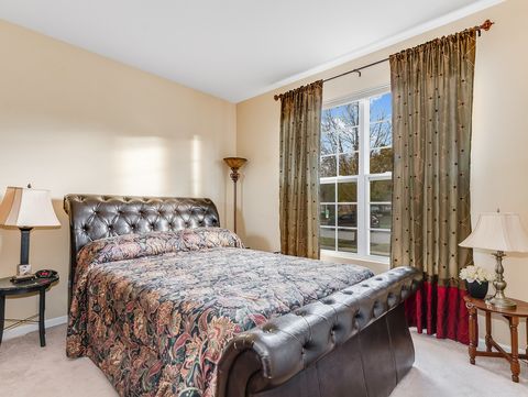 Tiny photo for 2805 Bond Circle #2805, Naperville, IL 60563 (MLS # 12511997)