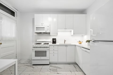 Tiny photo for 5463 S Ellis Avenue #1, Chicago, IL 60615 (MLS # 12734378)