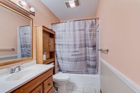 Tiny photo for 605 Davidson Drive #B, Minooka, IL 60447 (MLS # 12629059)