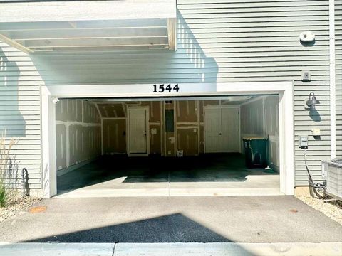 Tiny photo for 1544 Syracuse Drive, Grayslake, IL 60030 (MLS # 12488381)