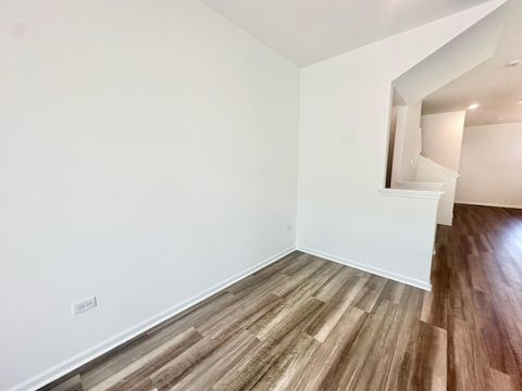 Tiny photo for 1544 Syracuse Drive, Grayslake, IL 60030 (MLS # 12488381)