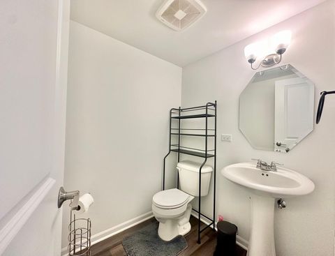 Tiny photo for 1544 Syracuse Drive, Grayslake, IL 60030 (MLS # 12488381)