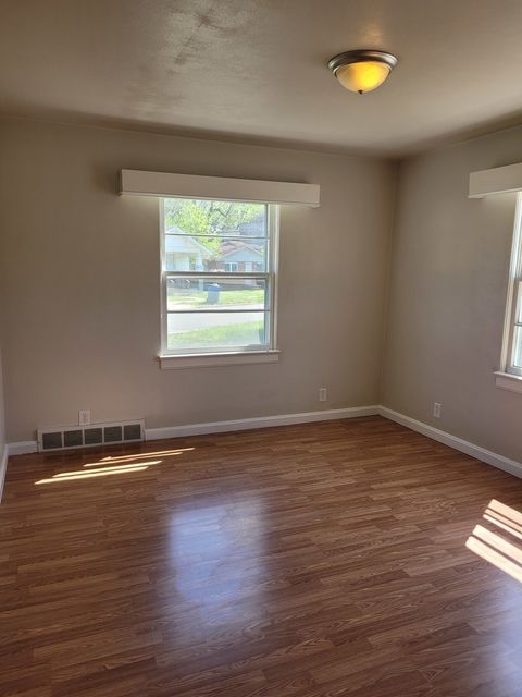 Tiny photo for 507 N 12th Street, Mt Vernon, IL 62864 (MLS # 12610829)