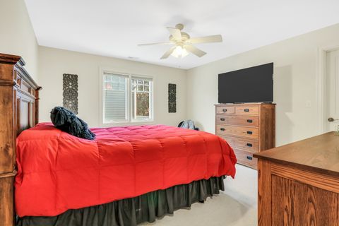 Tiny photo for 5684 Wolf Road, Western Springs, IL 60558 (MLS # 12468738)