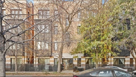 Photo of 2239 N Lister Avenue #201, Chicago, IL 60614 (MLS # 12715290)