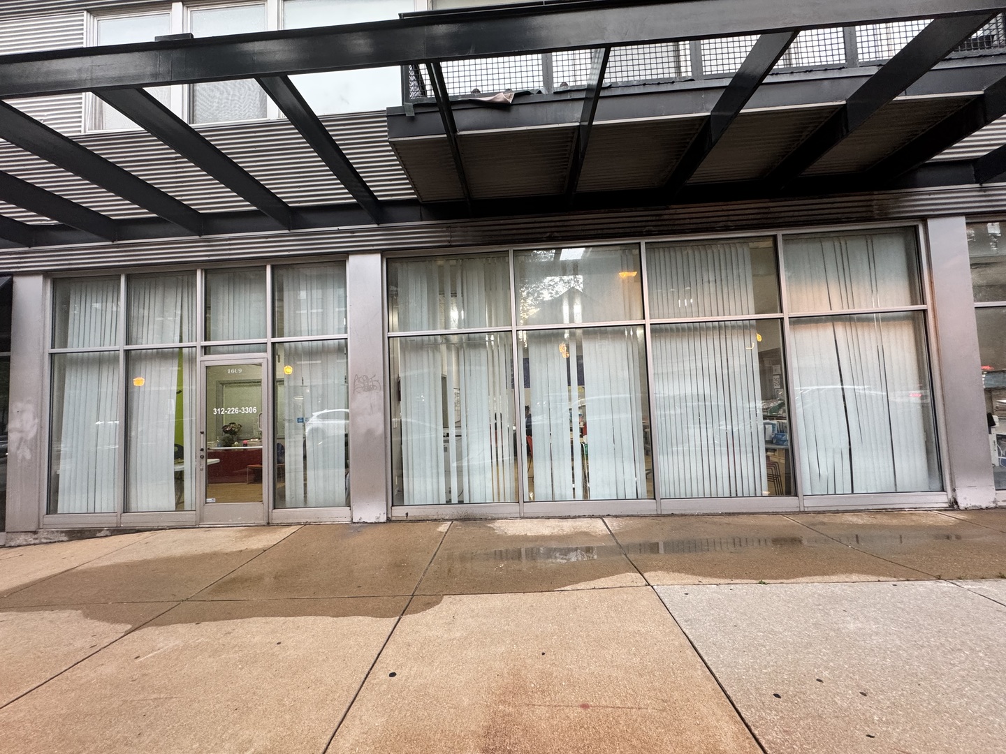 1609 S Halsted Street