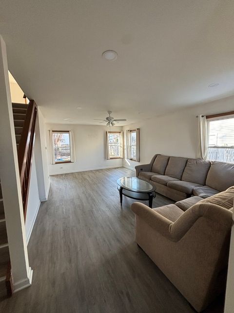 Tiny photo for 1122 Bradbury Circle, Carol Stream, IL 60188 (MLS # 12544928)