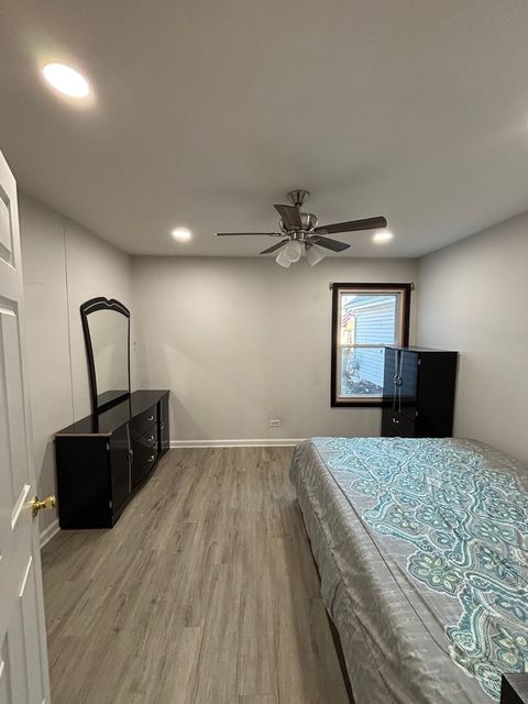 Tiny photo for 1122 Bradbury Circle, Carol Stream, IL 60188 (MLS # 12544928)