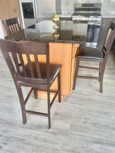 Tiny photo for 1122 Bradbury Circle, Carol Stream, IL 60188 (MLS # 12544928)